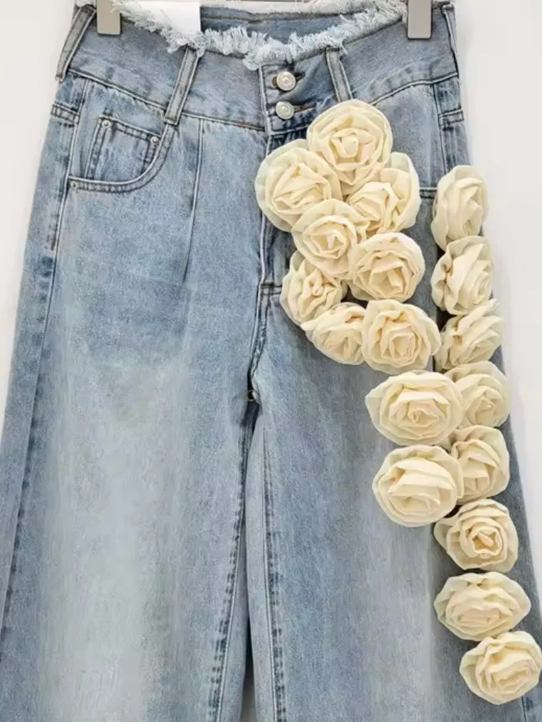 Blue jeans washed and white roses straight pants