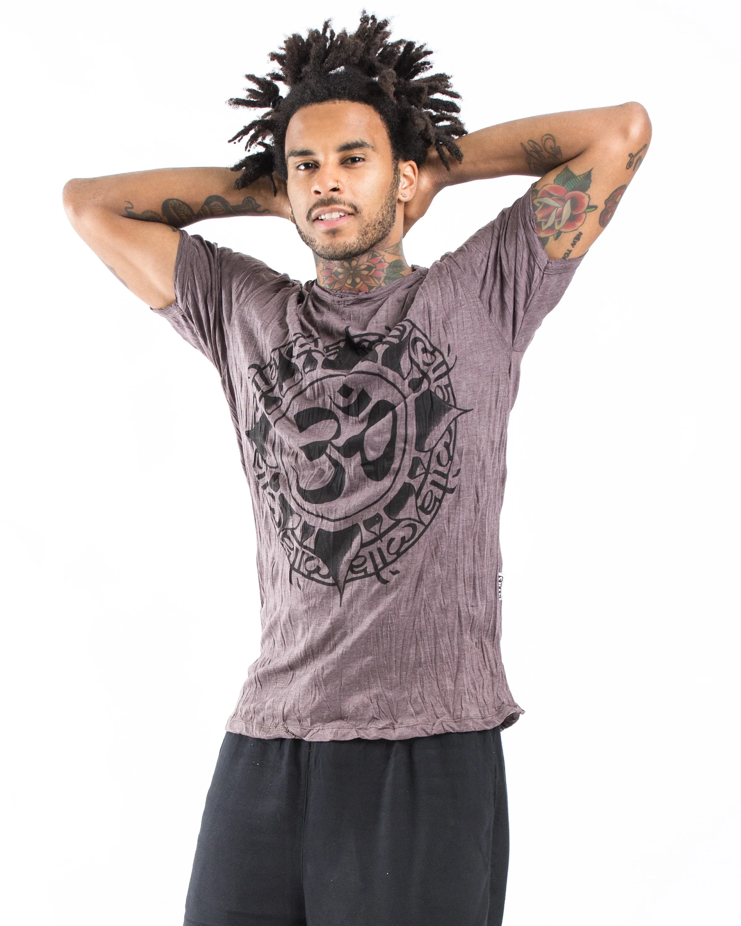 Mens Infinitee Om T-Shirt in Brown