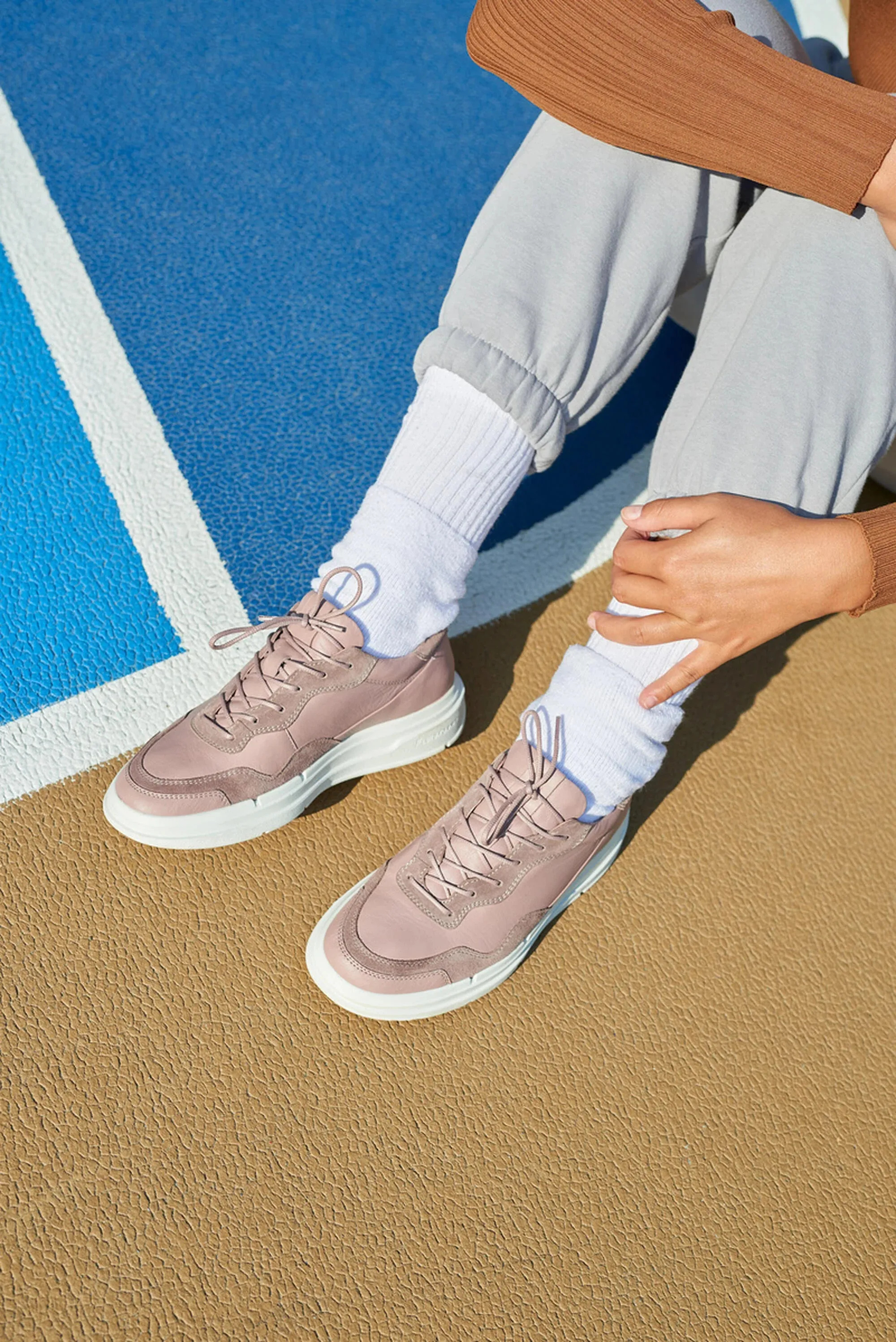 Soft X Sneaker (Women)